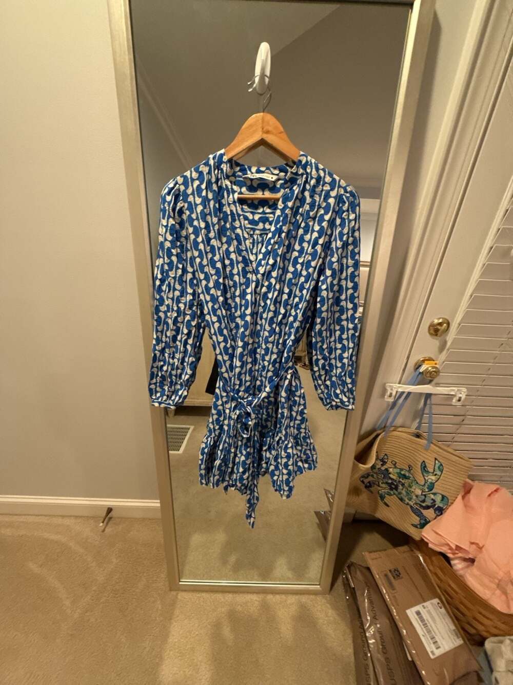 Zara Blue and White Geometric Print Long Sleeve Mini Shirt Dress with Tie Waist